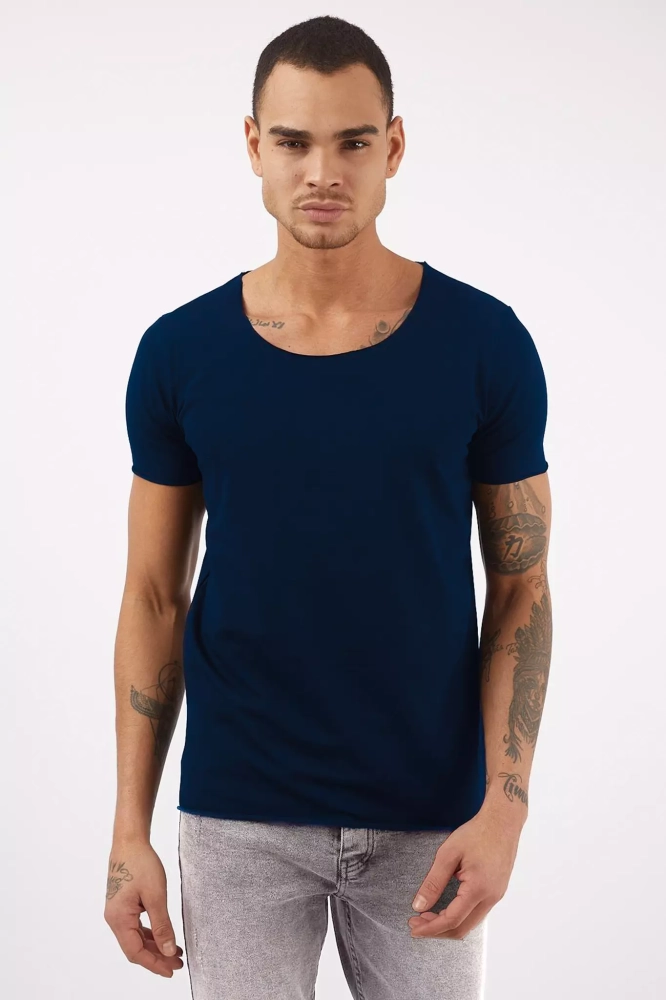 AnyConv.com__t-shirt-2.webp